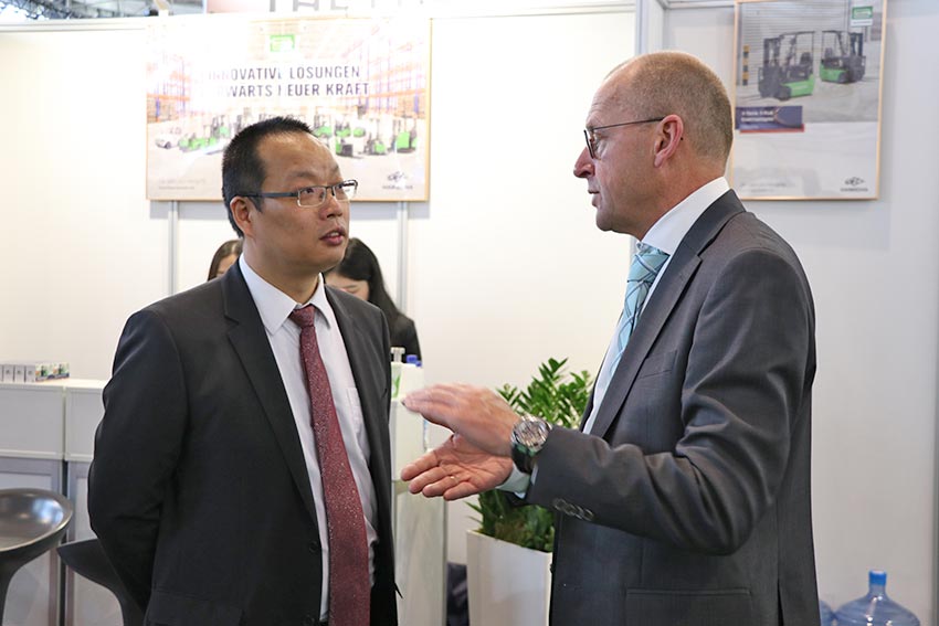 Hangcha Presented a Grand Show at 2022 LogiMAT (3).jpg