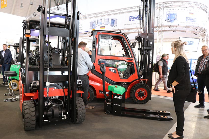 Hangcha Presented a Grand Show at 2022 LogiMAT (4).jpg
