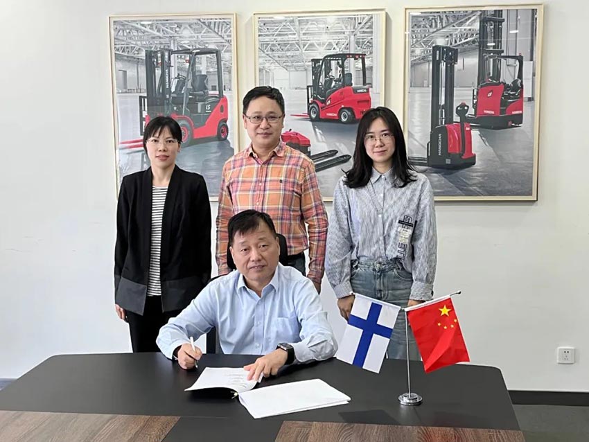 Congratulation New Dealership Agreement in Finland (1).jpg