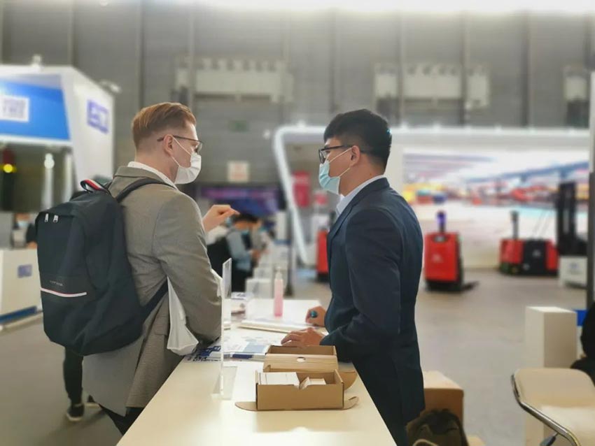 Hangcha at CeMAT ASIA 2021 (2).jpg