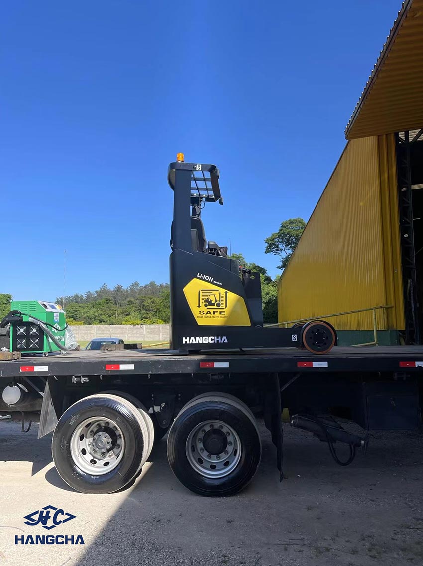 Share Your Application Case--Reach Truck in Brazil (2).jpg