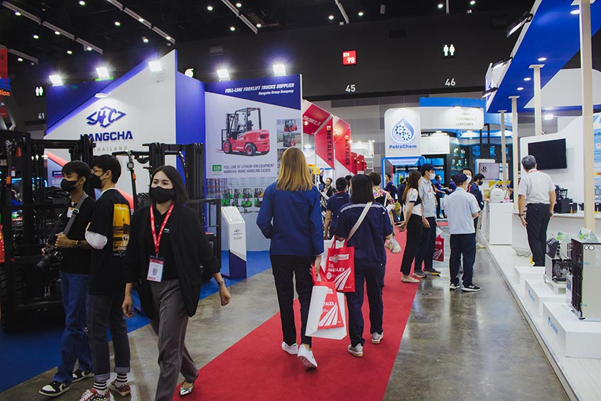 Second Day at Metalex (2).jpg