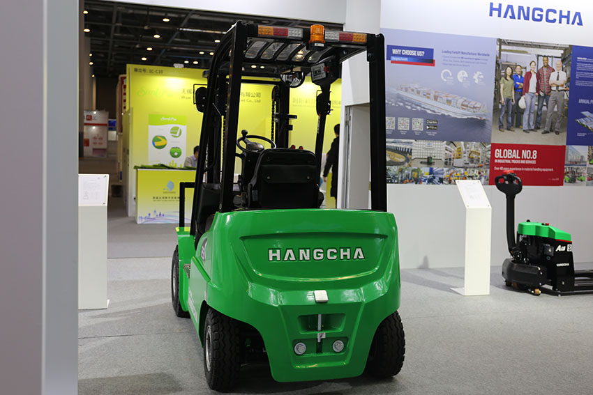 Global Digital Trade Expo - Hangcha Tour (5).jpg