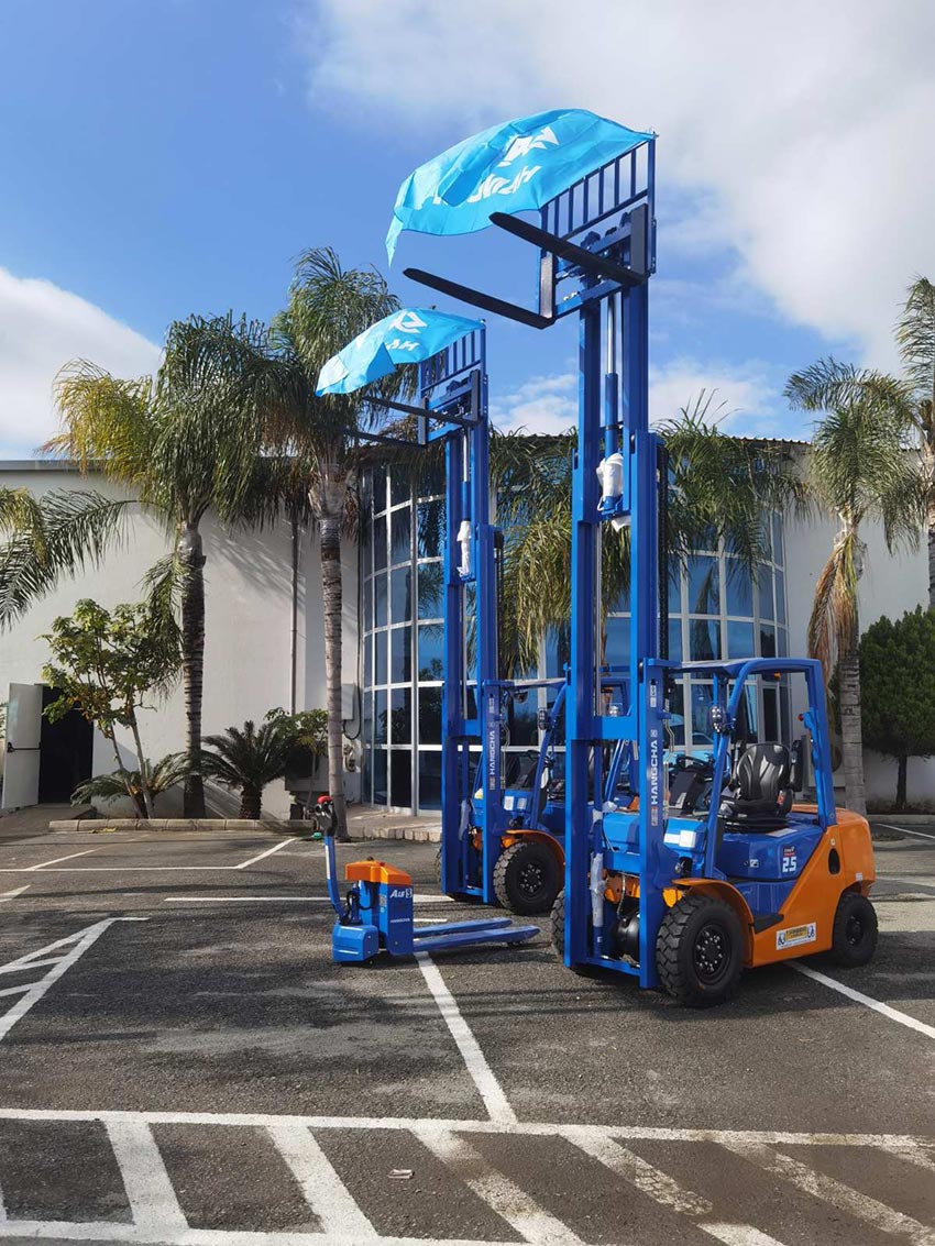 Blue-Forklift,-Sky-Like2.jpg