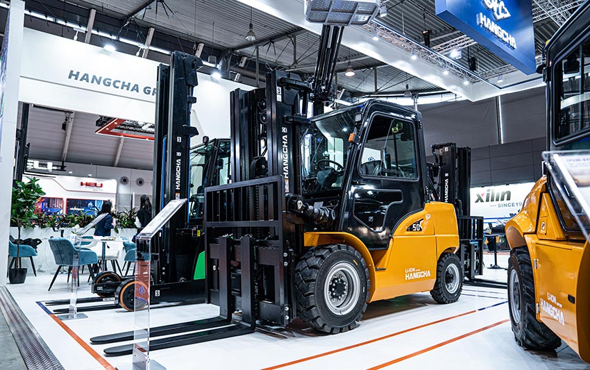 Unlock Hangcha's Latest Equipment & Technology at LogiMAT 2024 (2).jpg