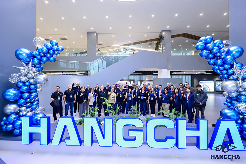 Hangcha Welcomes Canadian Dealer Delegation to Hangzhou (9).jpg